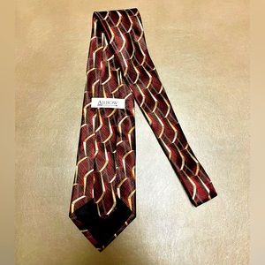 Arrow Red Tie Silk